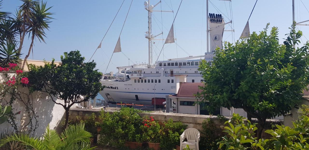 Ferienwohnung La Casa Sul Porto Brindisi Exterior foto